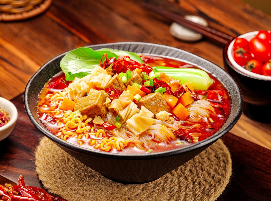 Saus Netto gewicht Details met authentieke Chongqing Mala smaak Perfect voor culinaire toepassingen en voedselverwerking